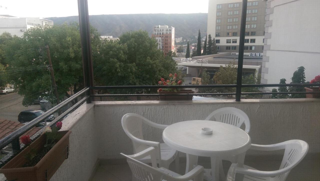 Gng Apartment Tiflis Exterior foto